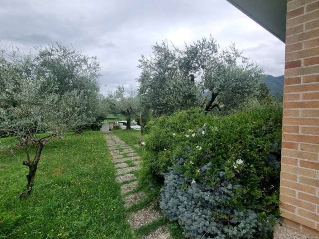 Villa a Bassano del grappa in Vicolo Cunizza da Romano - Foto 2