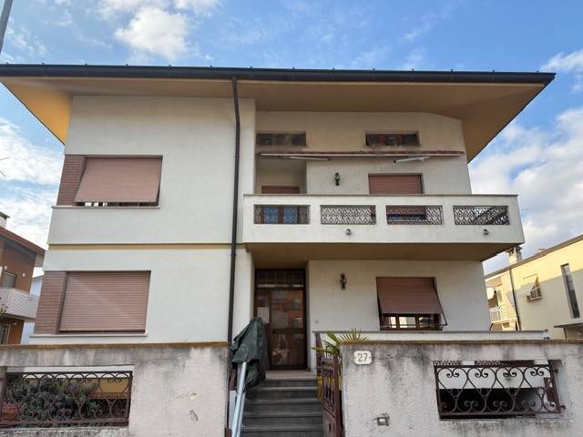 Villa a Udine in Via Luigi Galvani, 27 - Foto 2