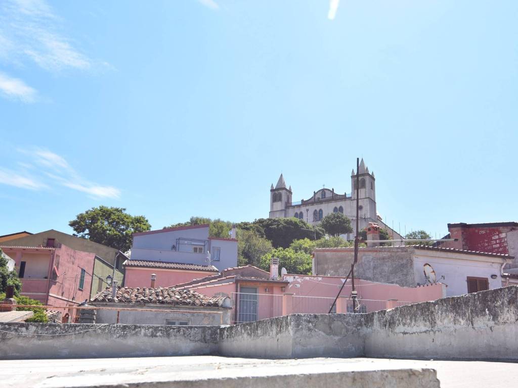 Villa a Cuglieri in Via Basilica, 4 - Foto 2