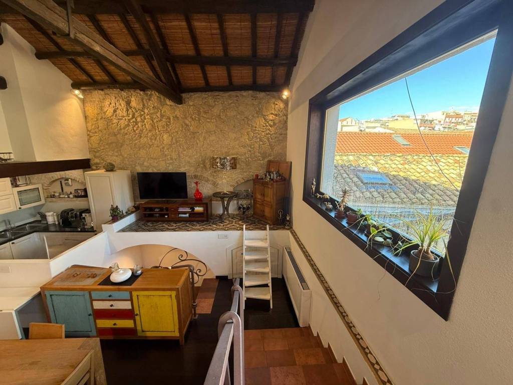 Appartamento a Cagliari in Via Azuni - Foto 5