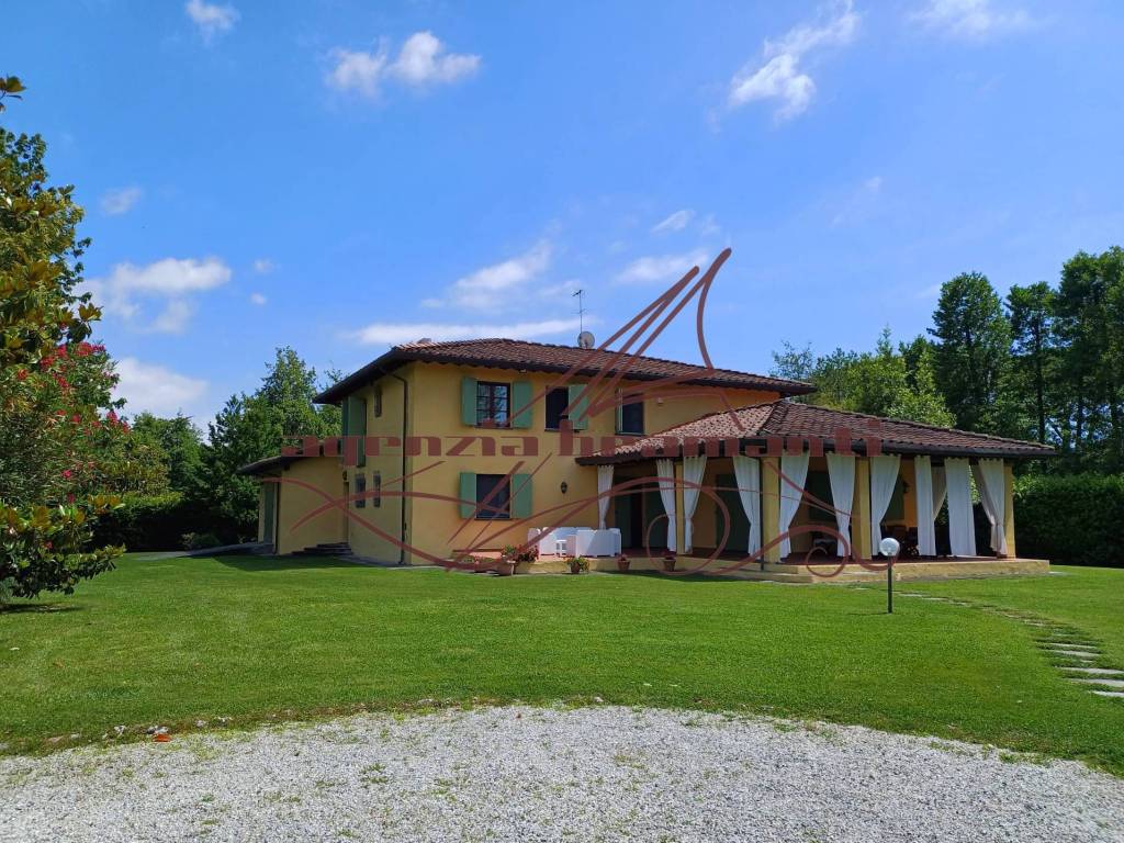 Villa a Forte dei marmi in Via Sant'Elme - Foto 4