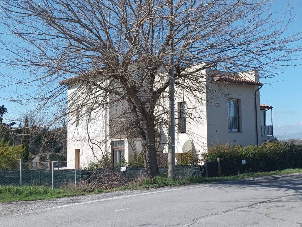 Appartamento a Assisi in Via Tescio - Foto 2