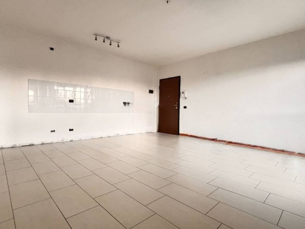 Appartamento a Cesano boscone in via Salvo d'Acquisto - Foto 3