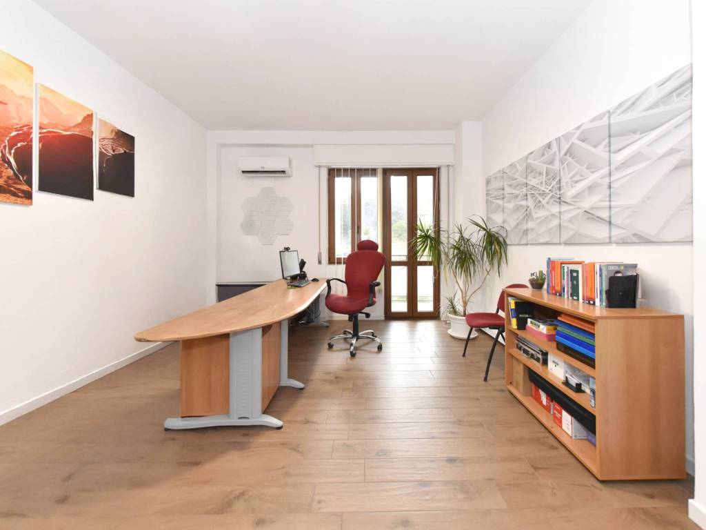 Immobile a Cagliari in Viale Sant'Avendrace - Foto 2