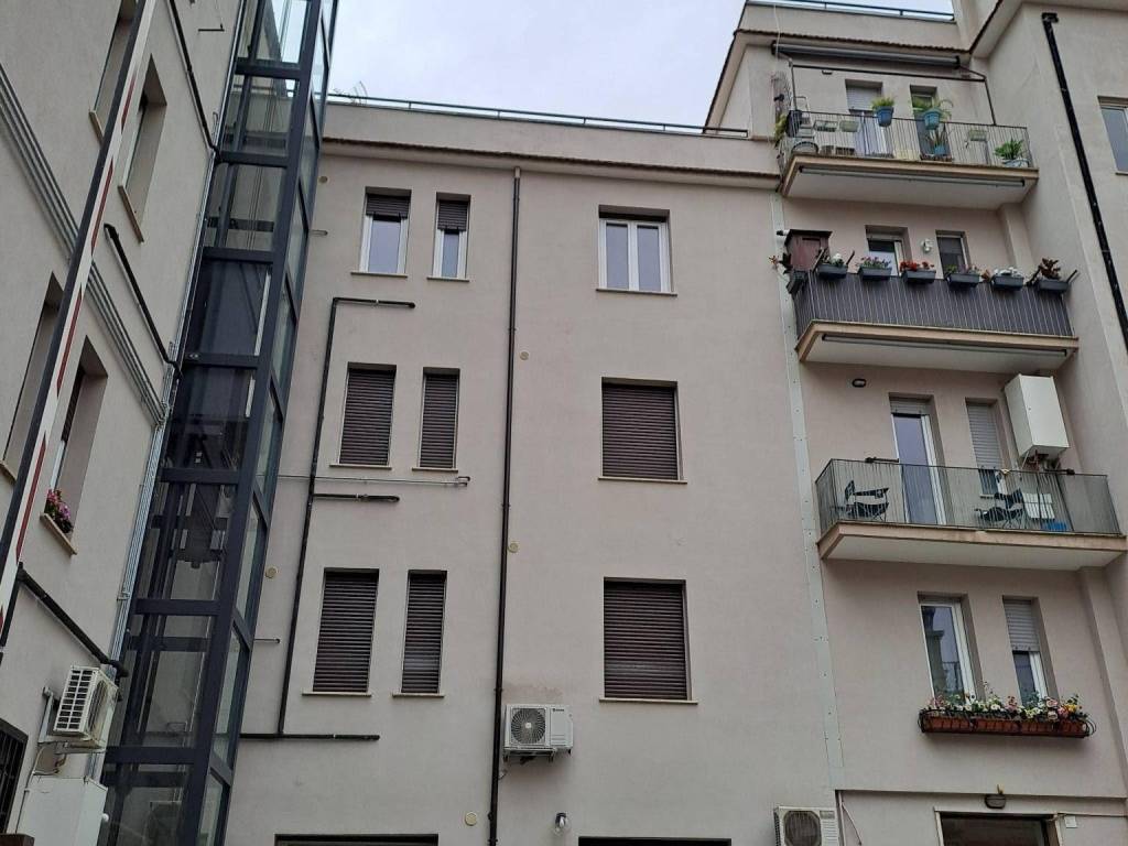Appartamento a Monterotondo in Via Madonna di Loreto, 19 - Foto 2