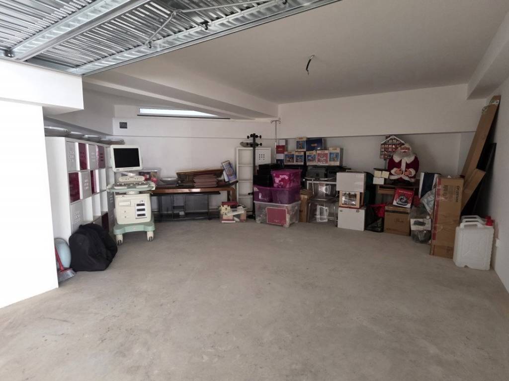 Box / garage a Milazzo in Via Colonnello Francesco Bertè, 26 - Foto 5