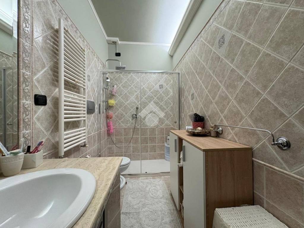 Appartamento a Fondi in PORZIONE DI QUADRIFAMILIARE VIA DELLA FARNIA, 12 - Foto 5