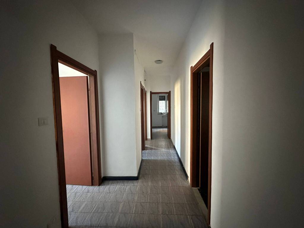 Appartamento a Catanzaro in Viale dei Bizantini, 5 - Foto 4