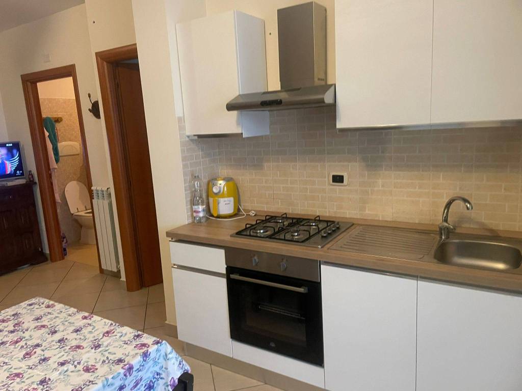 Appartamento a Civitavecchia in Via Papa Giulio II - Foto 3