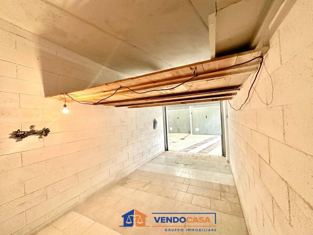 Box / garage a Loano in Via Isonzo - Foto 2