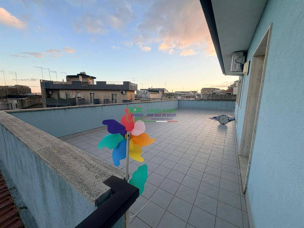 Appartamento a Ragusa in C.SO VITTORIO VENETO - Foto 2