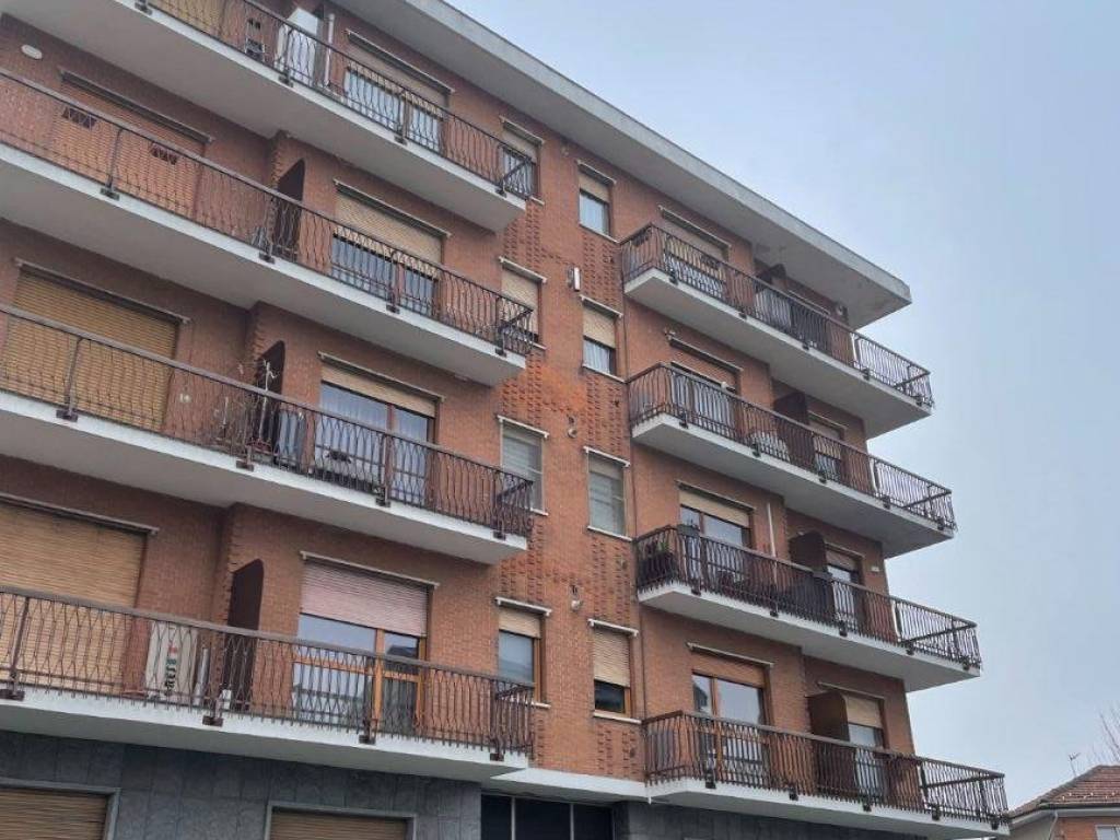 Appartamento a Moncalieri in Via Montenero, 14 - Foto 2