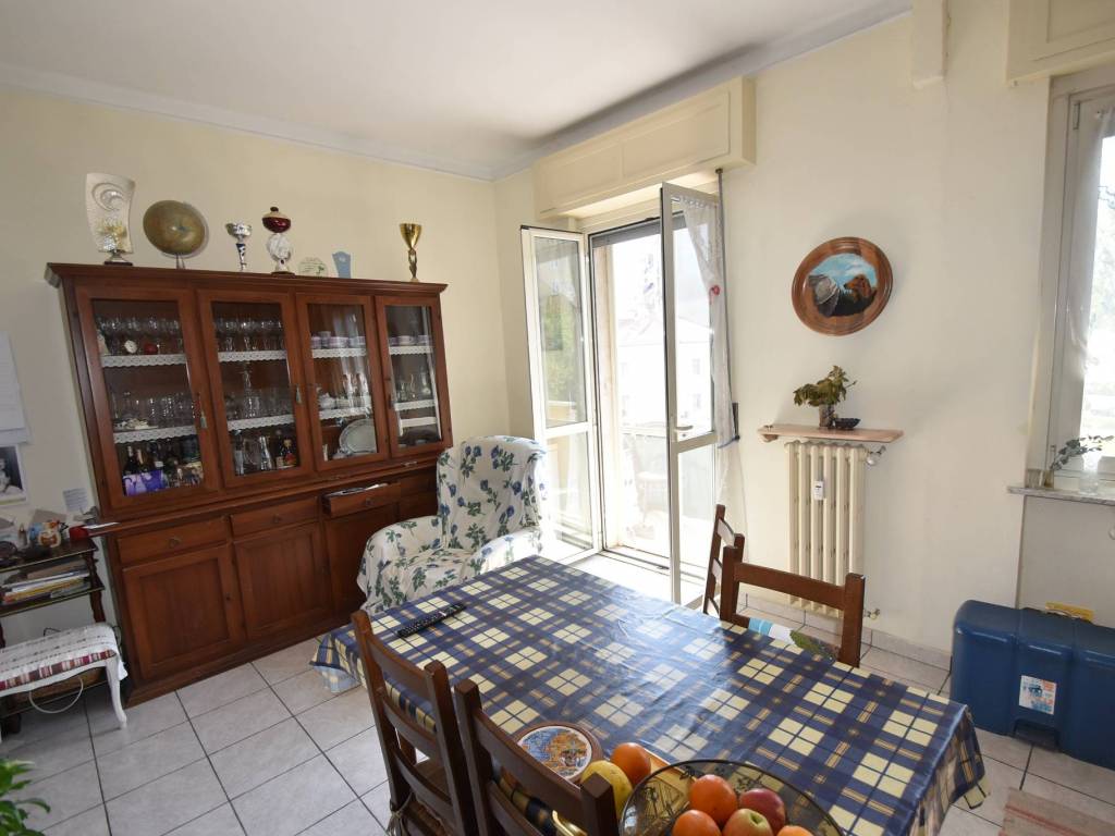 Appartamento a Vercelli in Largo Giuseppe Giusti - Foto 2