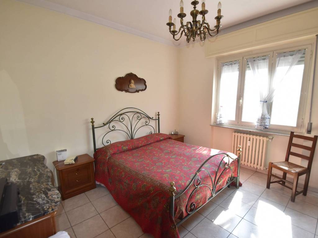 Appartamento a Vercelli in Largo Giuseppe Giusti - Foto 5