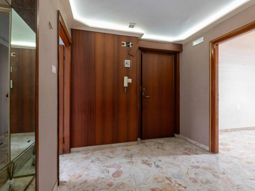 Appartamento a Catania in Via Francesco Battiato, 38 - Foto 3