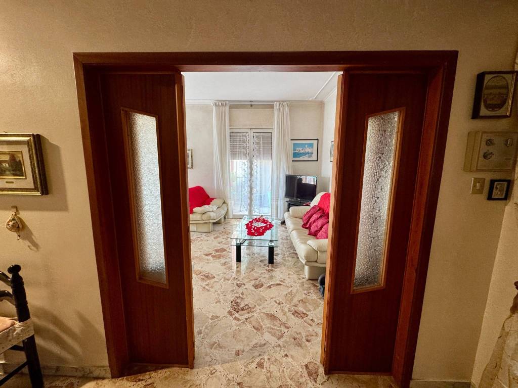 Appartamento a Monopoli in Via Martiri della Resistenza - Foto 5