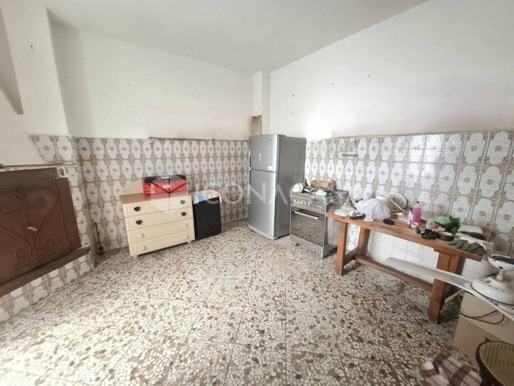 Casa indipendente a Adelfia in Via Monfalcone, 25 - Foto 4