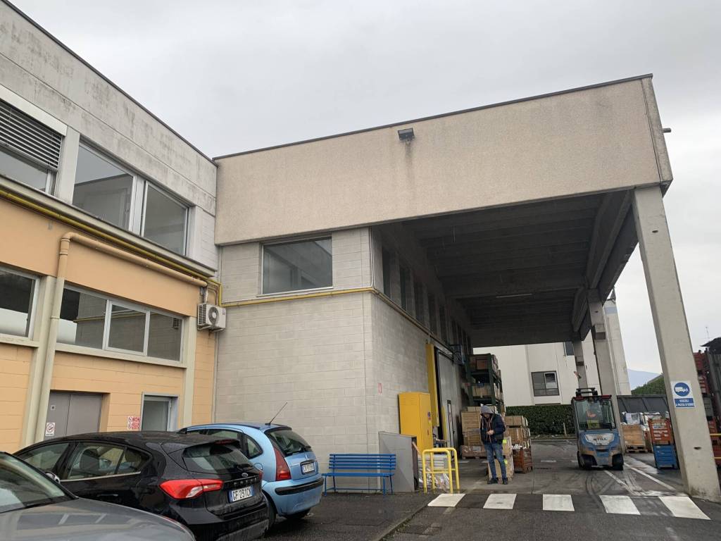 Immobile a Madone in Via Giuseppe Garibaldi - Foto 4