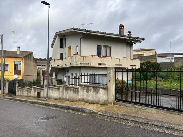 Villa a Collinas in Via Amsicora e Josto - Foto 2