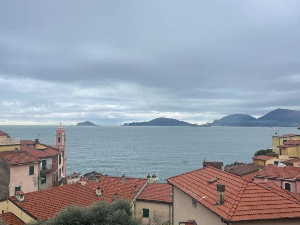 Appartamento a Lerici in Piazza E. Figoli, 18 - Foto 2