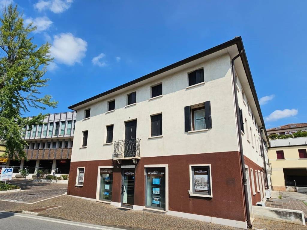 Terreno a Montebelluna in Via Roma, 35 - Foto 4