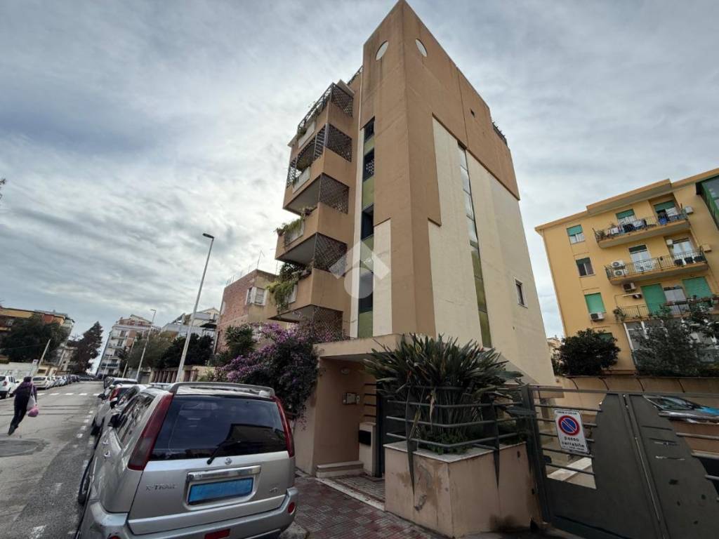 Immobile a Cagliari in Via Giuseppe Giusti, 10 - Foto 3