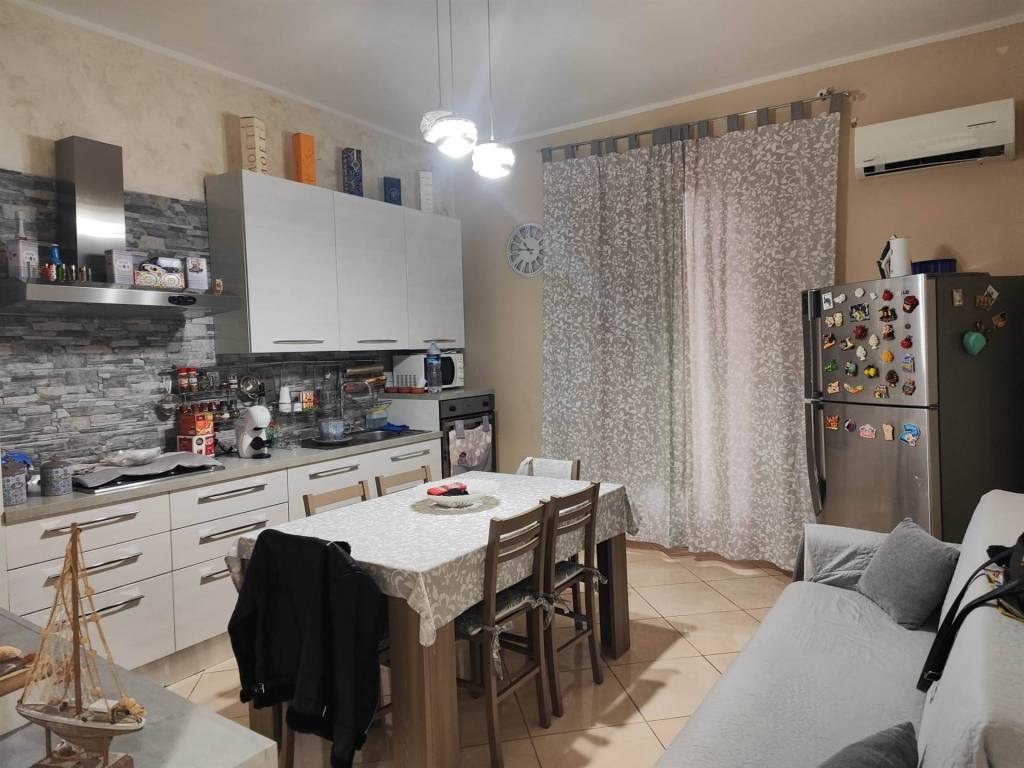 Appartamento a Catania in Via Fortino Vecchio - Foto 2