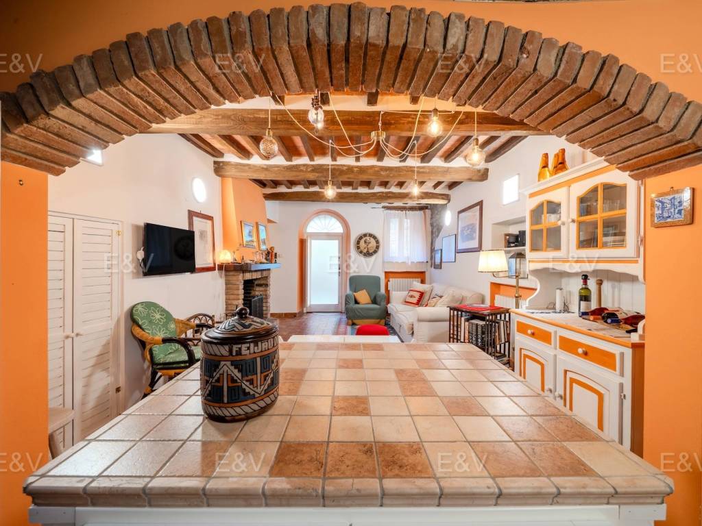 Casa indipendente a Parrano in Via Roma - Foto 5