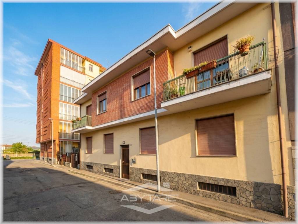 Appartamento a Nichelino in Via dei Mille, 18 - Foto 3