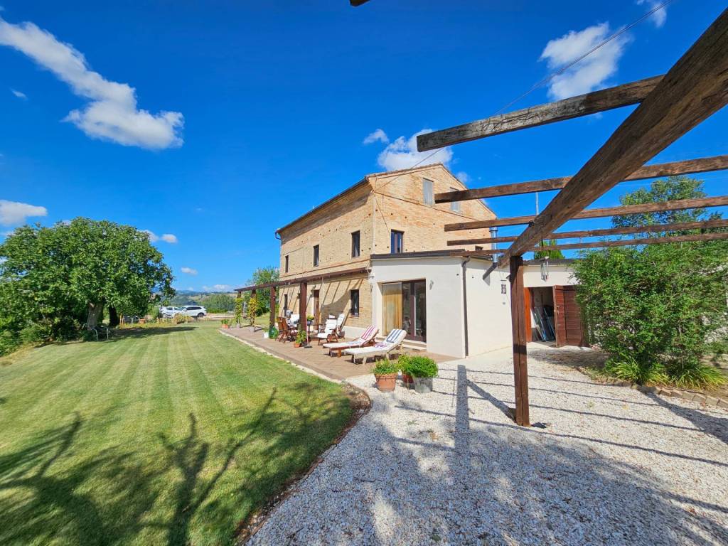 Rustico / casale a Montappone - Foto 2