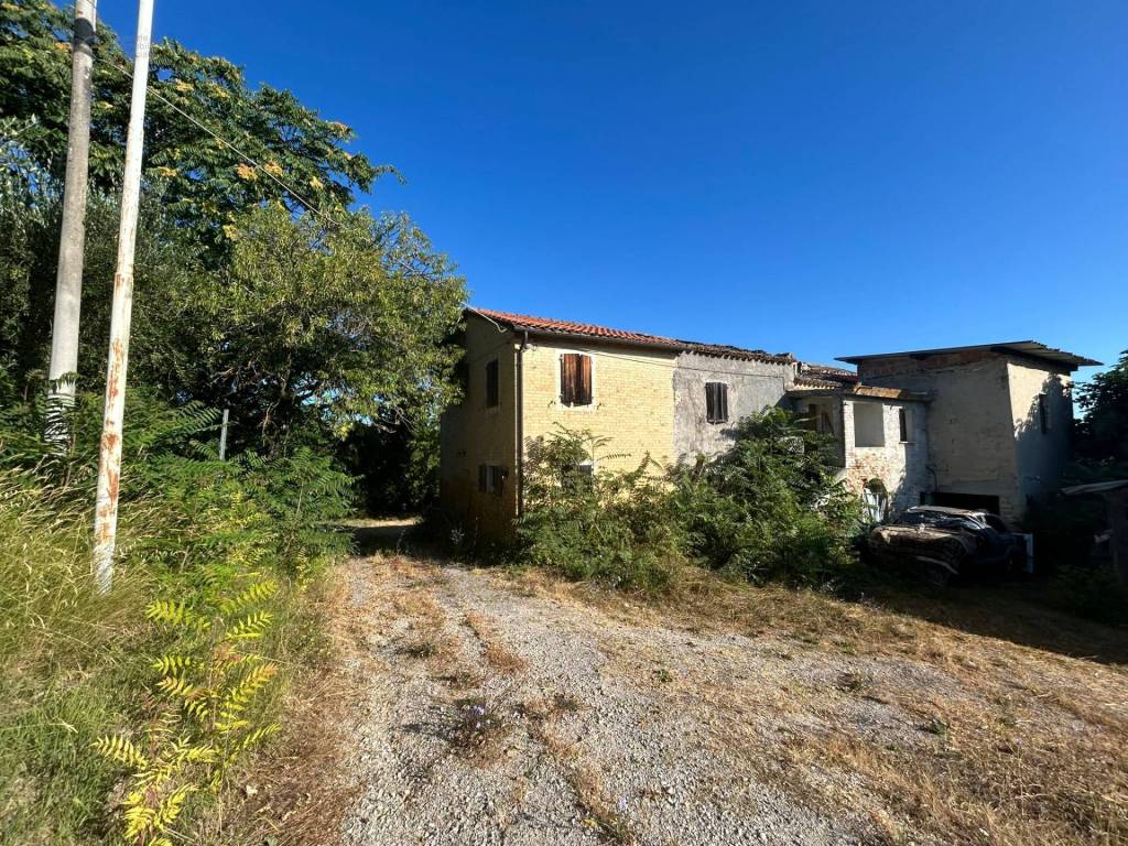 Rustico / casale a Spinetoli in VIA PIETRO NENNI - Foto 3