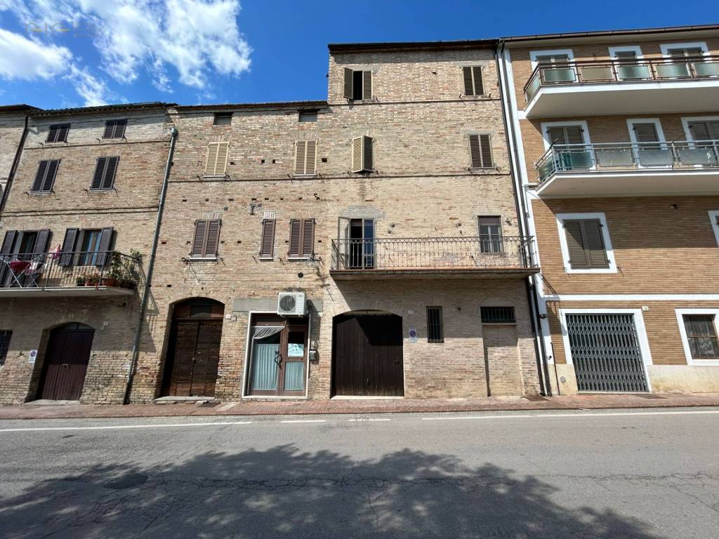 Casa indipendente a Carassai in via G. Marconi, 5 - Foto 2