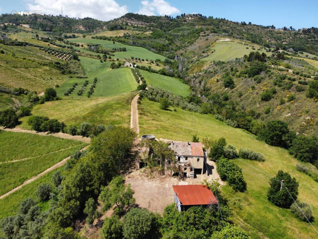 Rustico / casale a Ripatransone in Contrada Cabiano - Foto 3