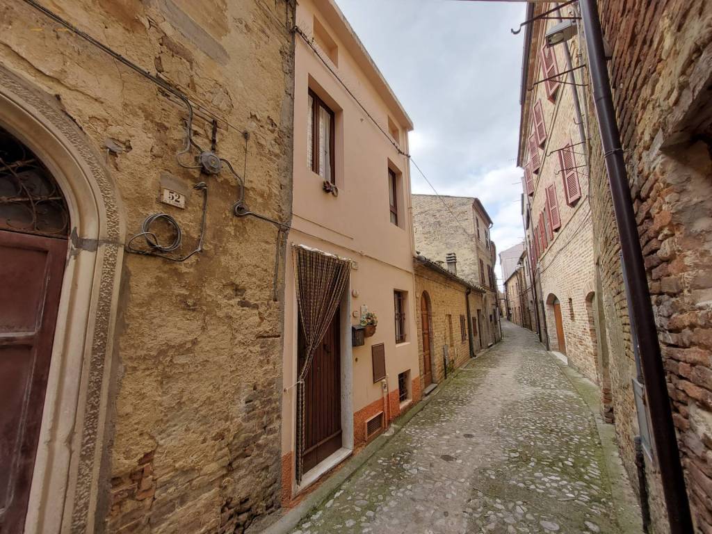 Casa indipendente a Ripatransone in Via Tanursi - Foto 2