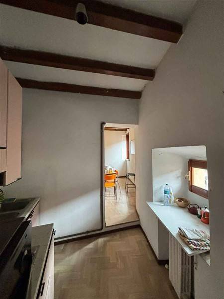 Appartamento a Parma in Strada Massimo d'Azeglio - Foto 4