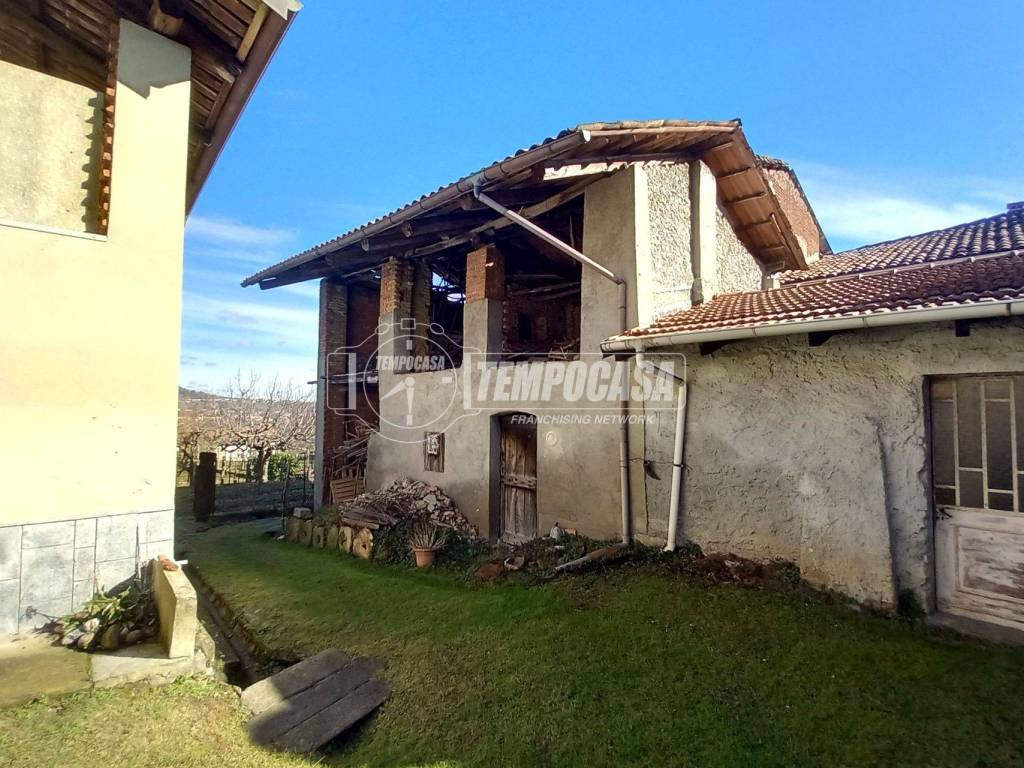 Casa indipendente a Biella in Strada Cantone Boglietti - Foto 3