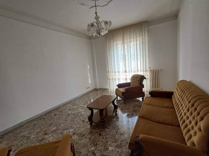 Appartamento a Capurso in Via San Onofrio - Foto 5