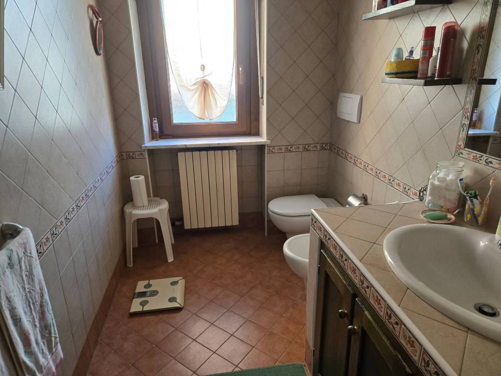 Appartamento a Collegno in Via Rosta - Foto 5