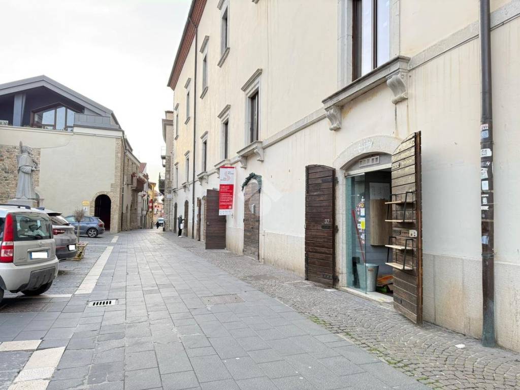 Box / garage a Potenza in Via Cesare Battisti, 37 - Foto 2