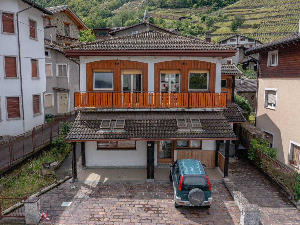 Appartamento a Villa di tirano in Via Lambertenghi, 13 - Foto 2