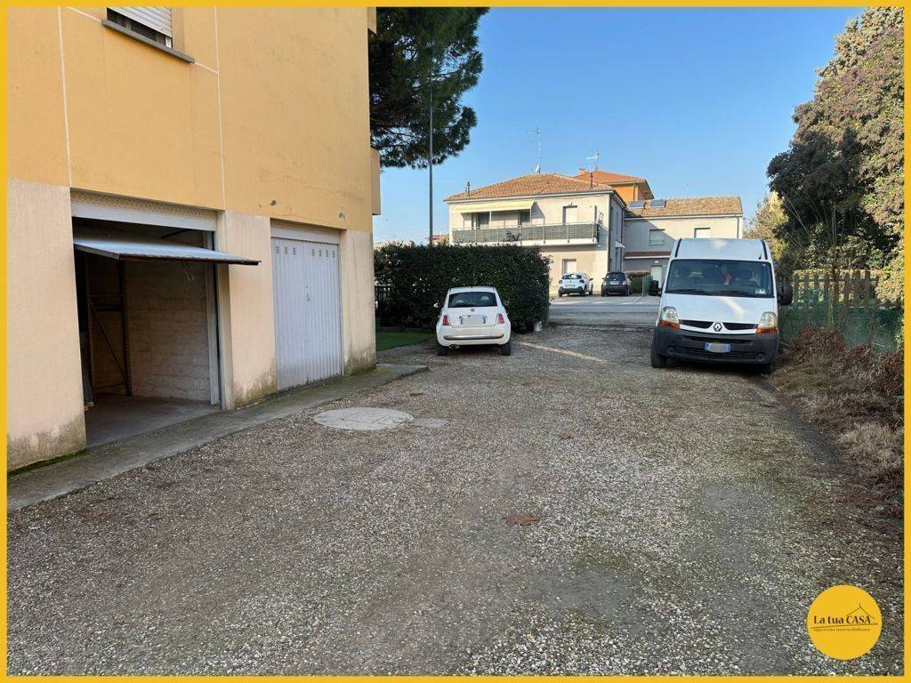 Box / garage a Molinella in via circonvallazione, 36 - Foto 5
