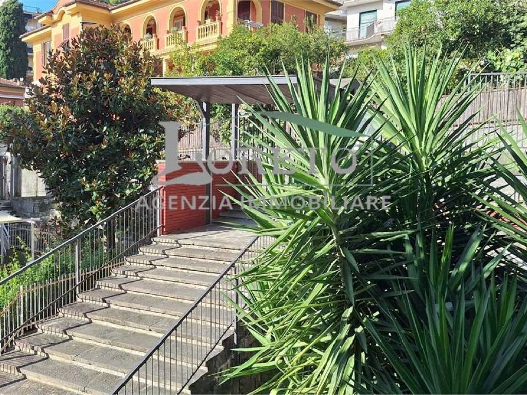 Appartamento a Rapallo in via ghizolfo - Foto 2