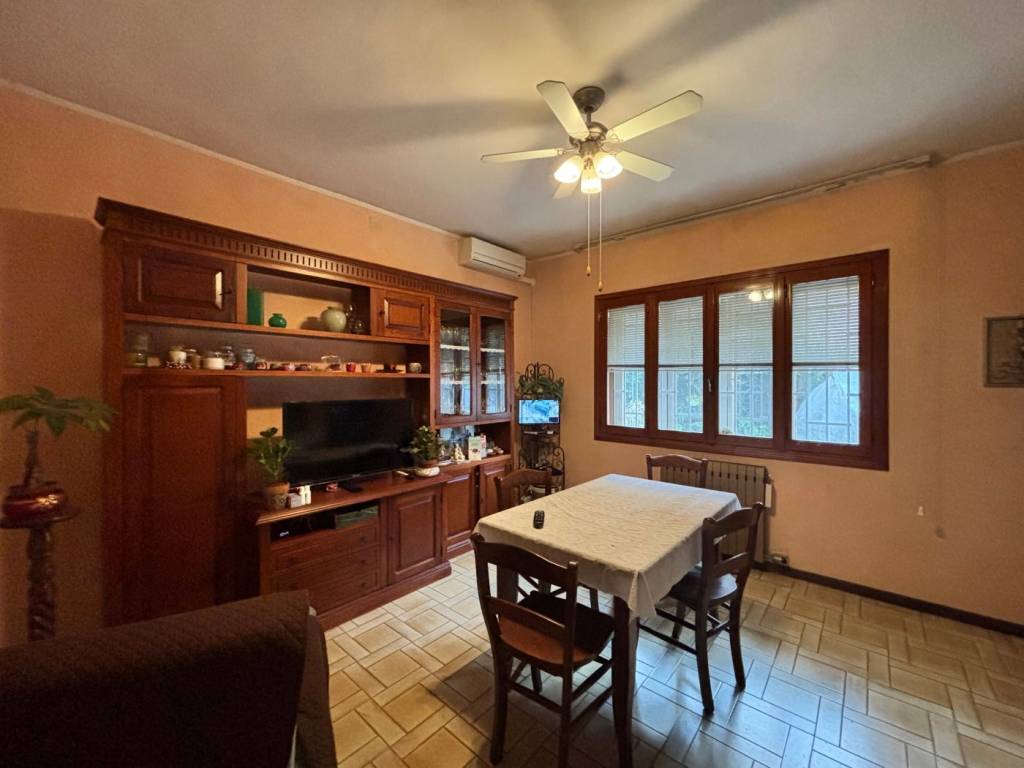 Villa a Lendinara in via San Rocco, 9 - Foto 4