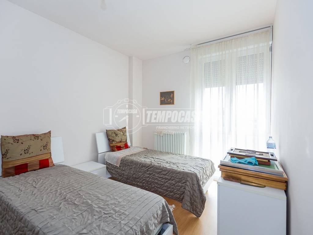 Appartamento a Verona in Via Angelo Emo 56 - Foto 2