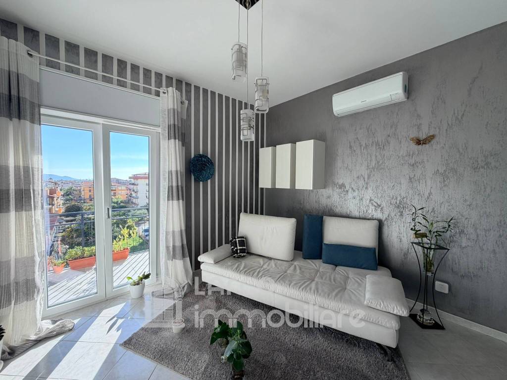 Appartamento a Scalea in Viale Michelangelo, 37 - Foto 3