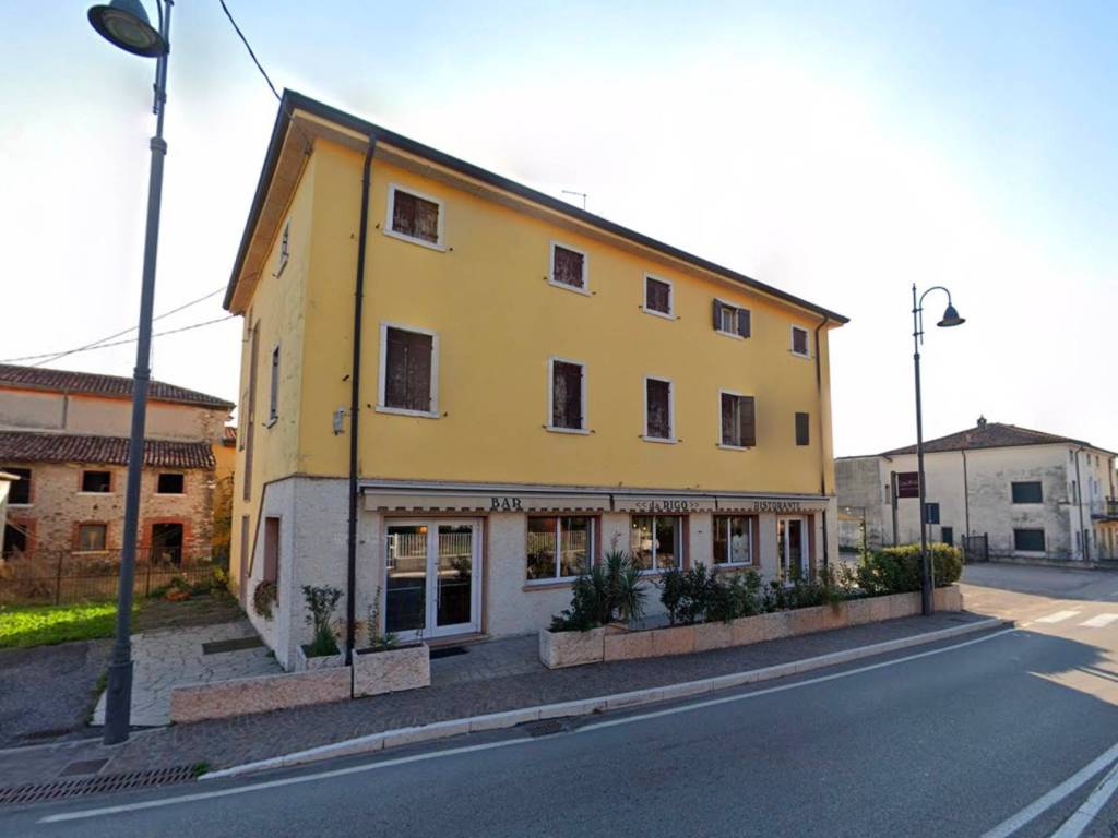 Palazzo / stabile a Cavaion veronese in Via Guglielmo Marcomi - Foto 3