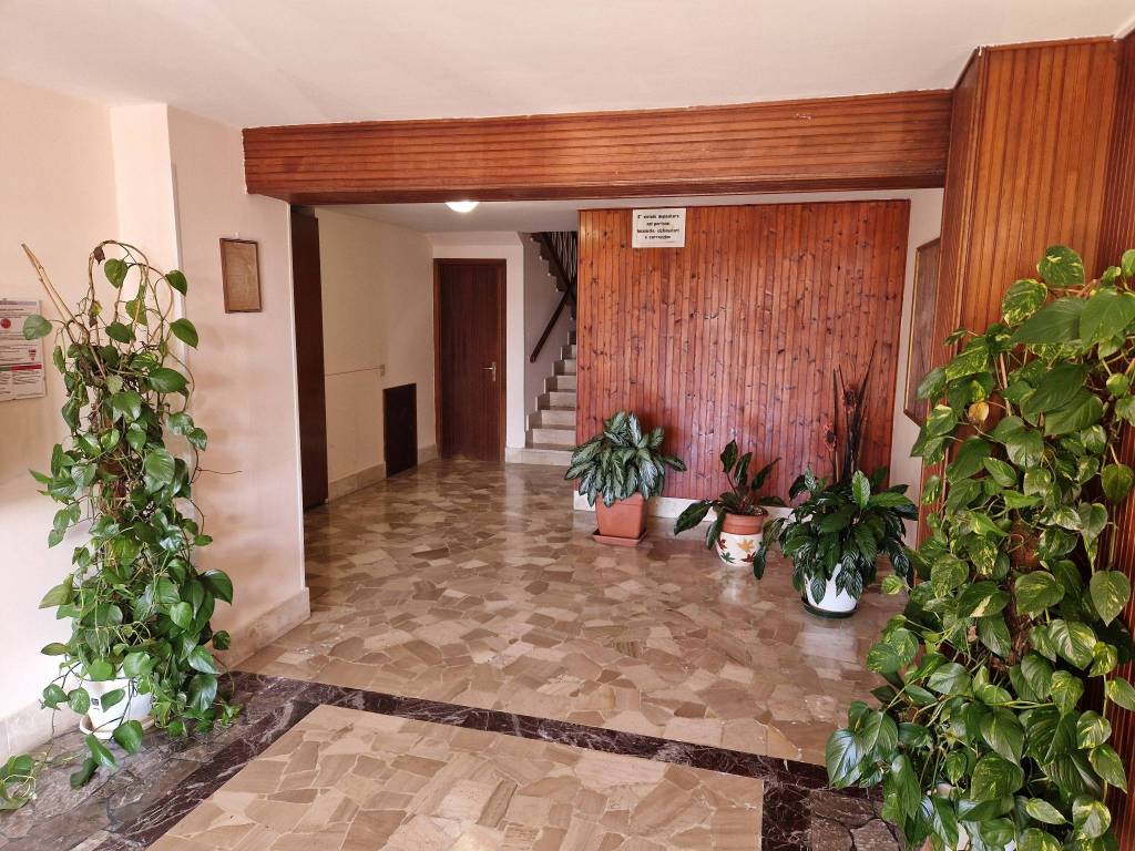 Appartamento a Varazze in Via Piave, 162 - Foto 2