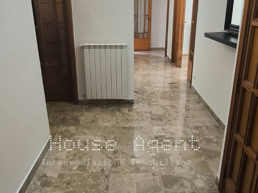 Appartamento a Napoli in Via Francesco Cilea - Foto 2