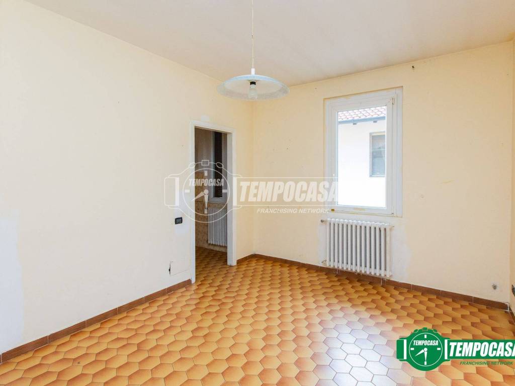 Appartamento a Magnago in Via Privata Treccani degli Alfieri 4 - Foto 2