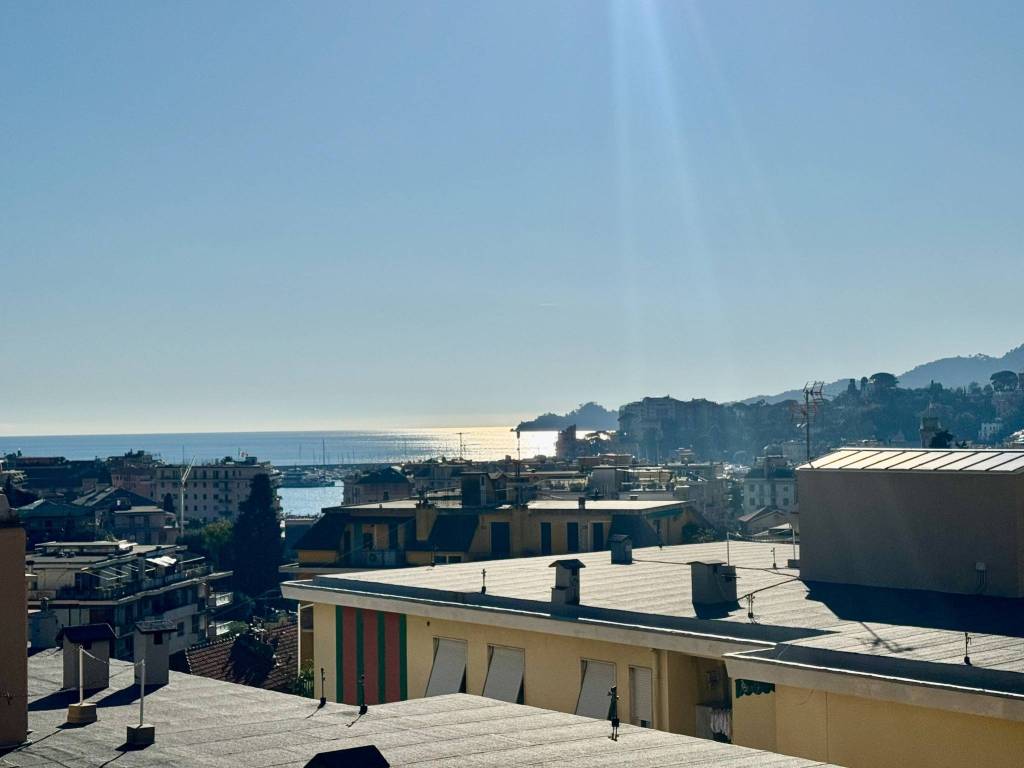 Appartamento a Rapallo in Via Aschieri, 14 - Foto 2